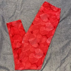 LuLaRoe Heart Print Leggings